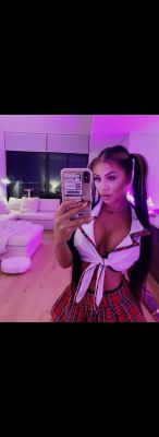 Виктория  — шлюха по вызову, от 7000 руб. в час